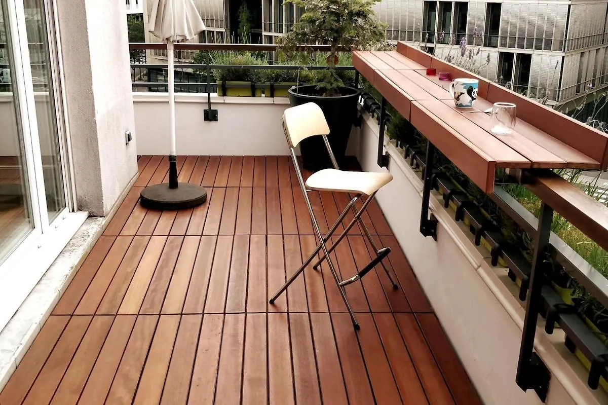 Room In Montrouge Paris Apartment